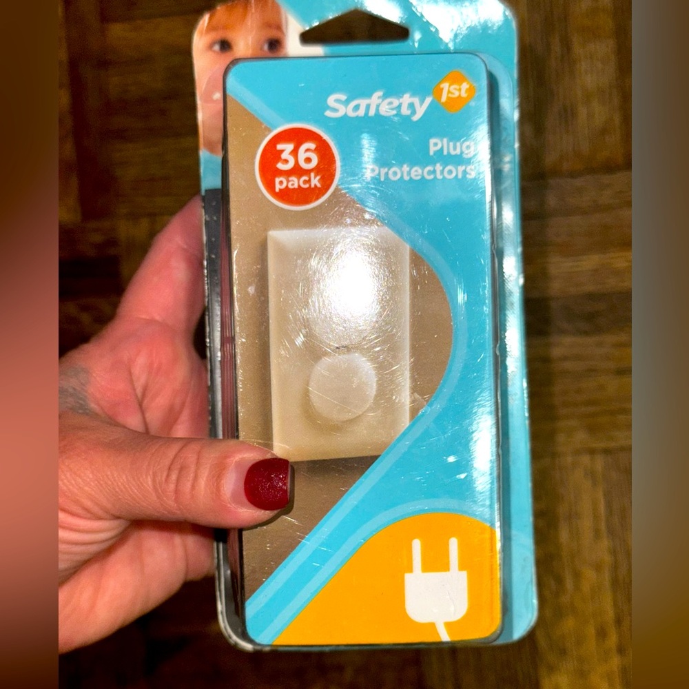 Safety 1st Plug Protectors